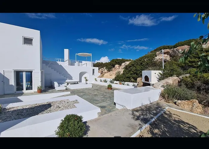 Villa Pastorale-view-boule Bahn Agia Irini (Paros)